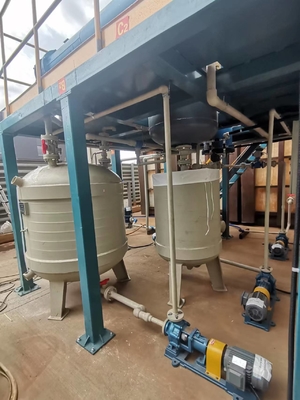 سیستم دفع دود شیمیایی قدرتمند 1000m3/h جریان هوا 900 Pa برج تصفیه برای صنعتی